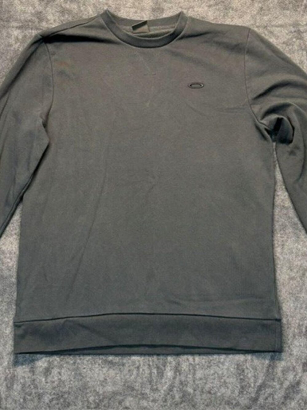 Oakley Sweatshirt. Mens Medium